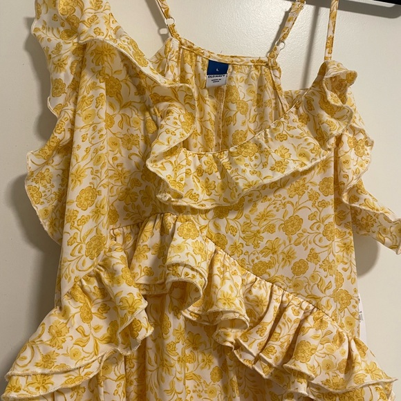 Old Navy Yellow Floral Maxi Dress - Picture 2 of 3
